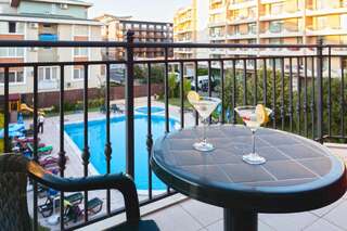 Отель Hotel Forum Солнечный Берег Полулюкс (для 2 взрослых и 2 детей)-2